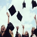 Học bổng du học Anh ngành dược phẩm