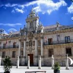 Học phí của 13 trường tiếng hàng đầu tại Tây Ban Nha