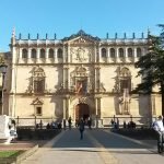 Học phí của 13 trường tiếng hàng đầu tại Tây Ban Nha