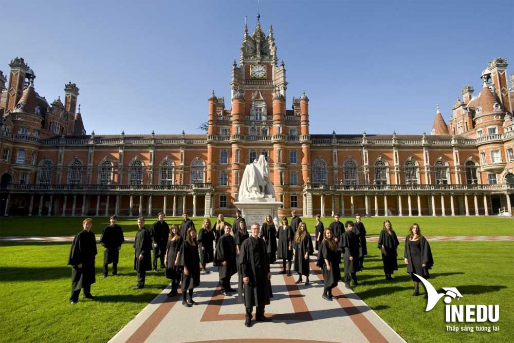 top-4-truong-dai-hoc-co-hoc-phi-du-hoc-anh-re-nhat