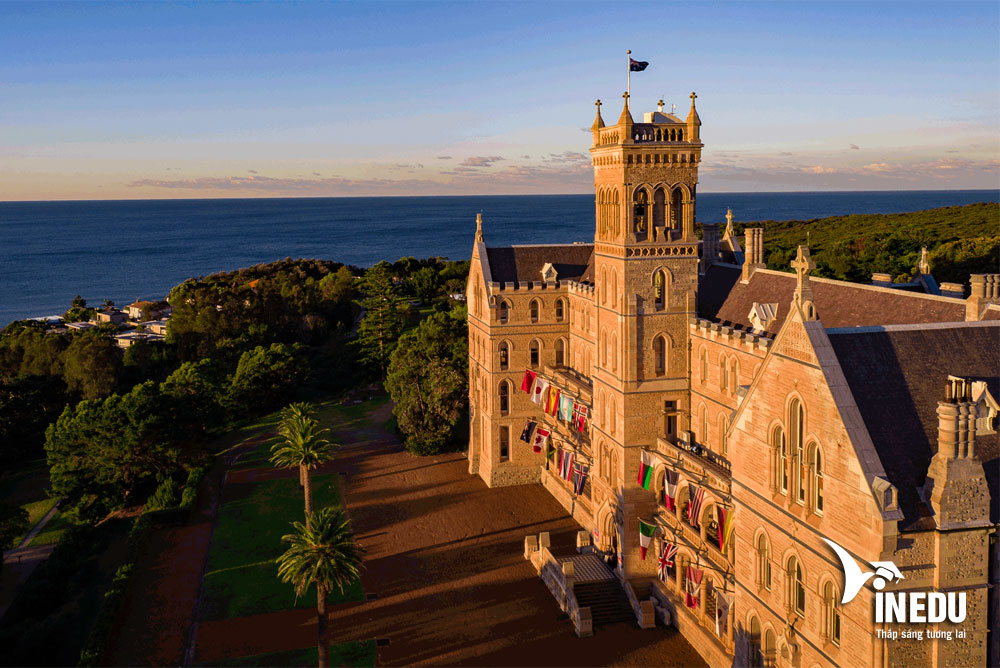 Học bổng du học Úc lên tới 25.000AUD - Trường Quản lý quốc tế Sydney