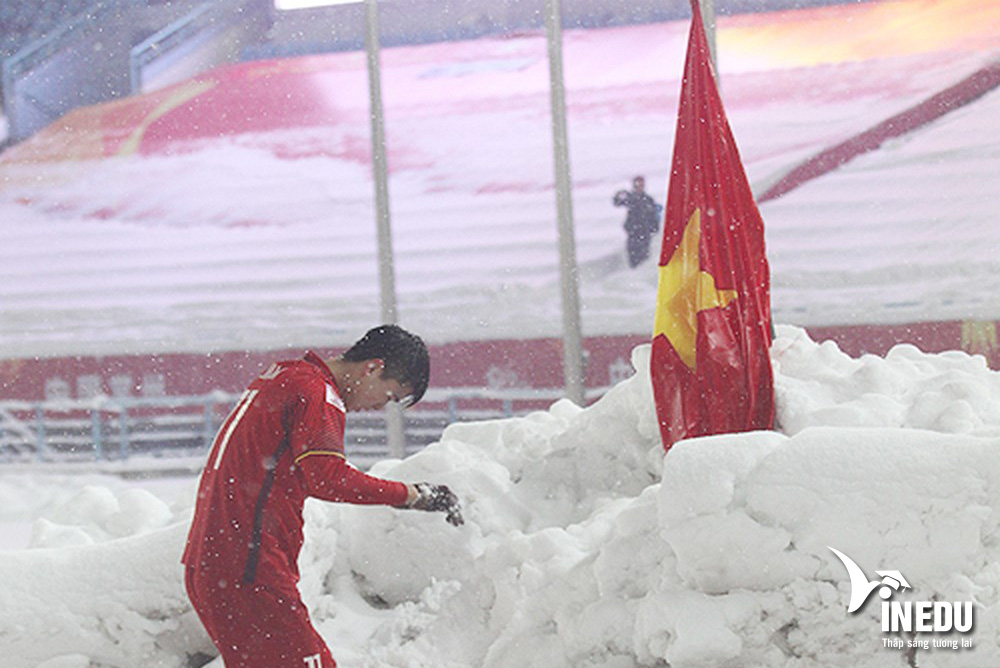 Suy nghĩ về giá trị của lòng tự hào dân tộc trên hành trang du học