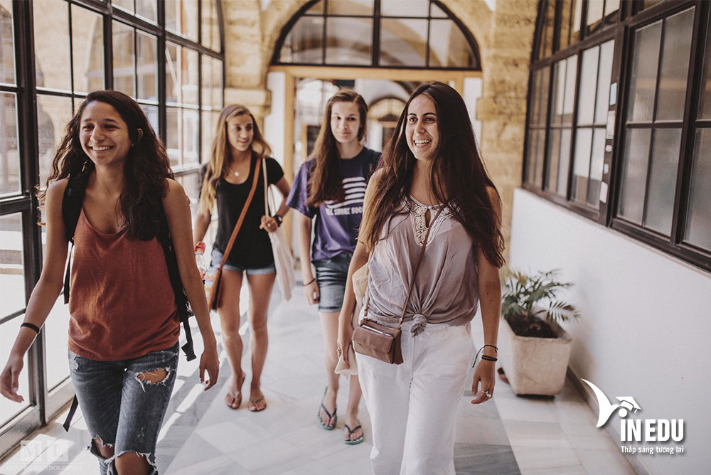 Du học Tây Ban Nha ngành thời trang