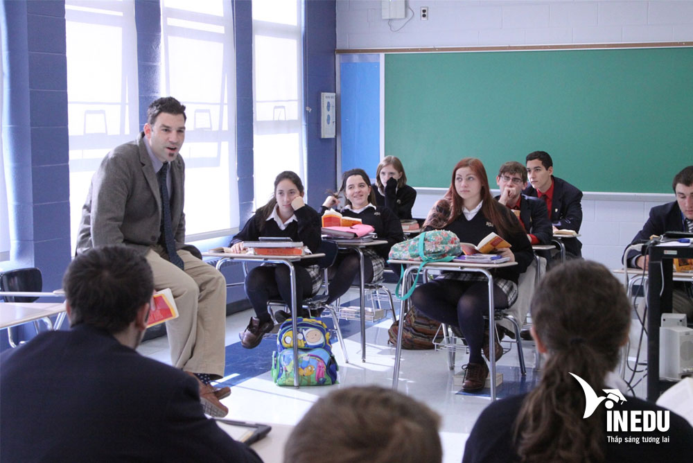 Học bổng du học Mỹ lên đến 5.000$ tại trường Paul VI High School