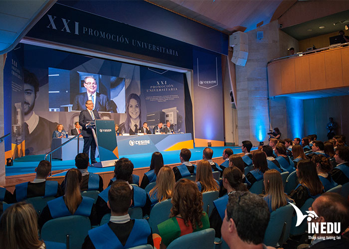 Du học tại đại học Cesine đang được nhiều bạn trẻ lựa chọn