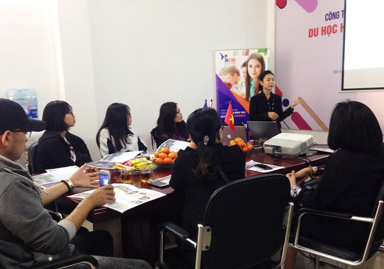 [GÓC VĂN PHÒNG] Talkshow du học Úc - Chào Giáng sinh - Nhận học bổng 20.000AUD