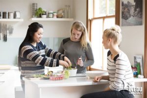 Kinh nghiệm tìm homestay khi du học Úc