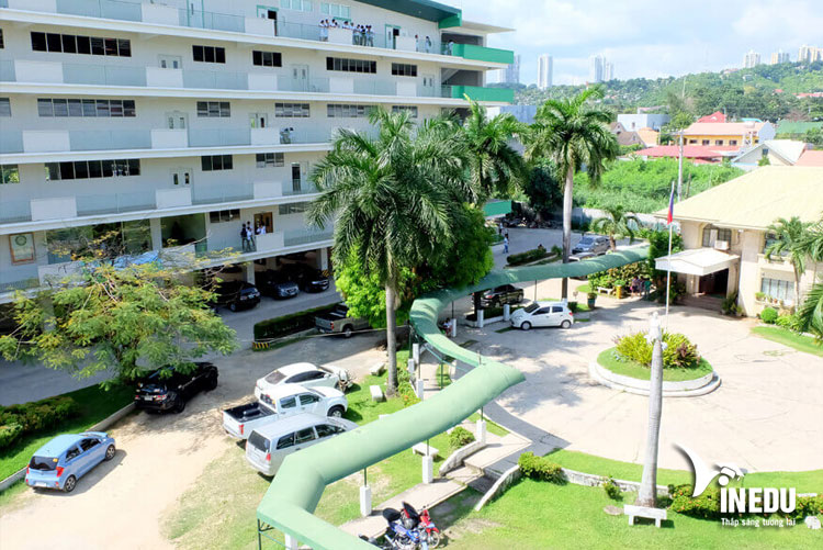 uu-dai-mua-thu-2019-danh-cho-hoc-vien-viet-nam-tai-truong-za-english