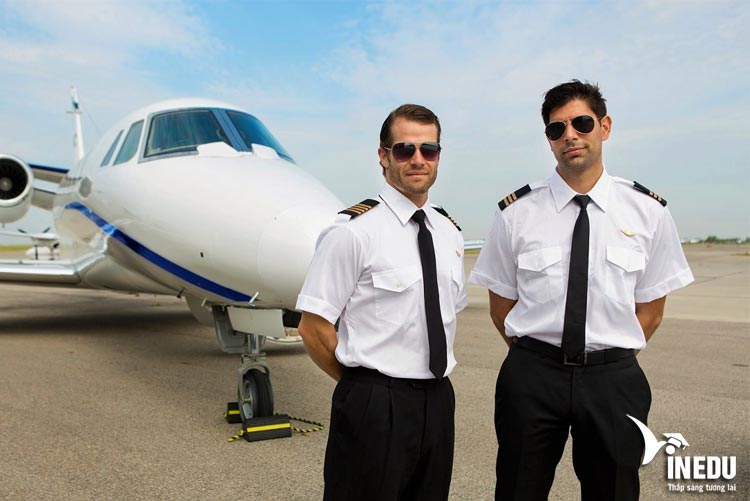 Những điều cần biết khi du học Pháp ngành hàng không