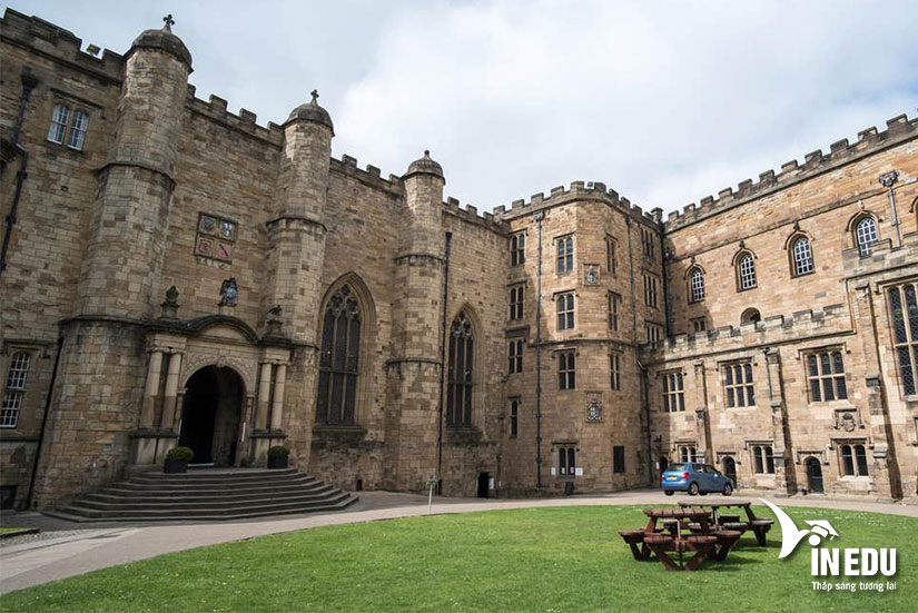 Trường Đại học Durham - một phần của một di sản thế giới UNESCO