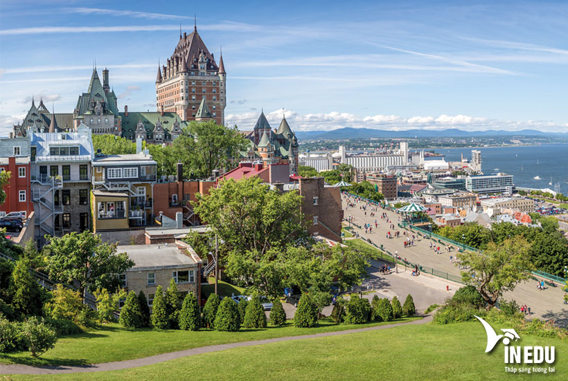 Đại học Laval – Chương trình đào tạo, Học phí