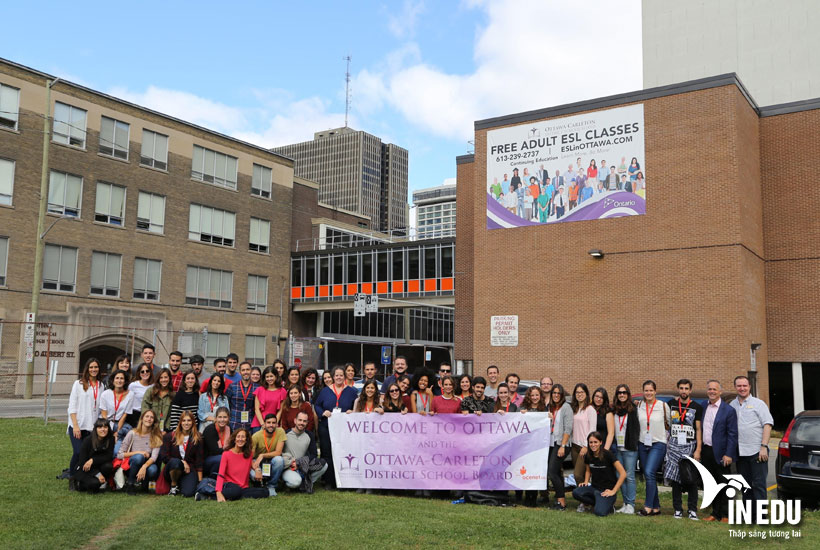 Chương trình học ở trường Ottawa-Carleton